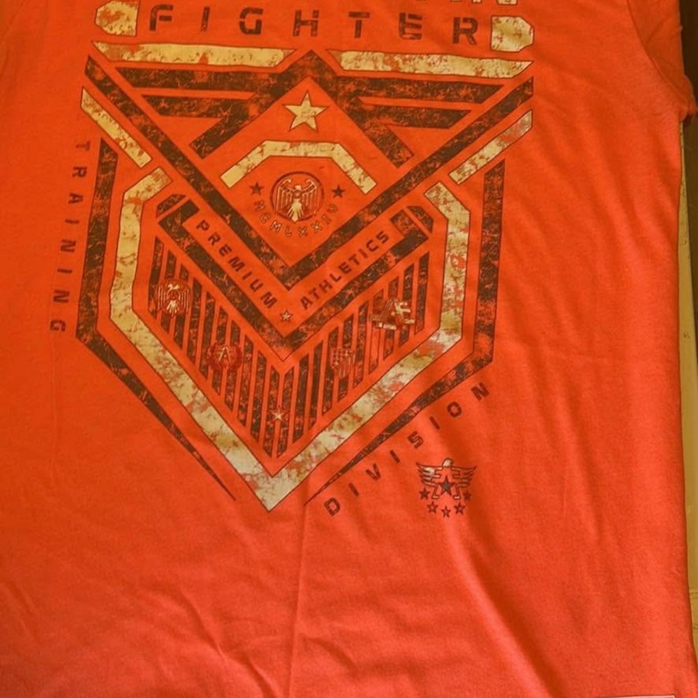 Men’s American fighter shirt pinkish color not orange xl